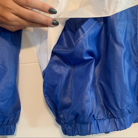 Vintage Windbreaker Jacket - Picture 7 of 16